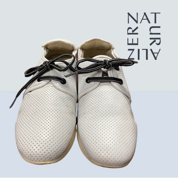 Naturalizer Perforated White Leather‎ Sneakers size 12 M - Picture 4 of 9